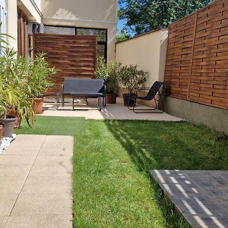 Boholand Apartman Eger Exterior foto